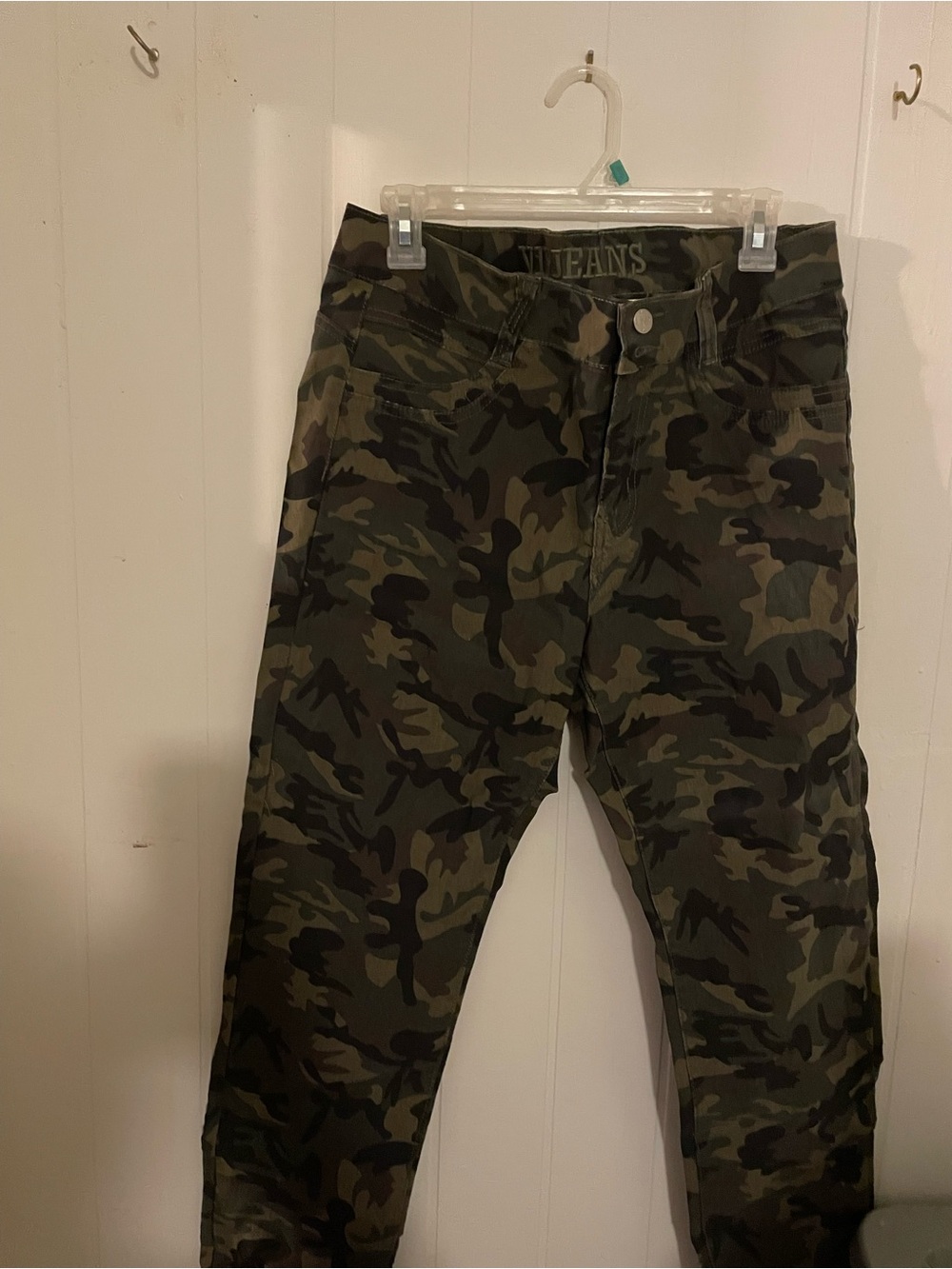 VIP Women’s Camouflage Ankle Pants - Olive Green & Black